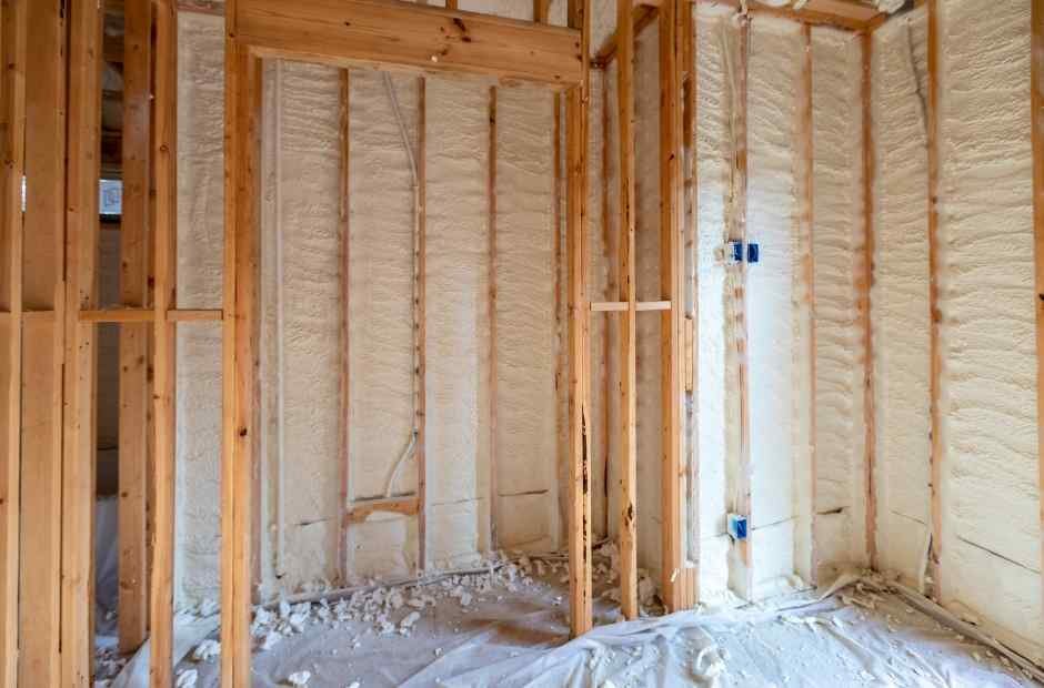 Spray Foam Insulation Contractor Mounds View MN